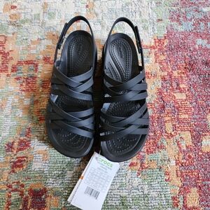 Brand New Women's Crocs Brooklyn Strappy Sandals Black Size 5